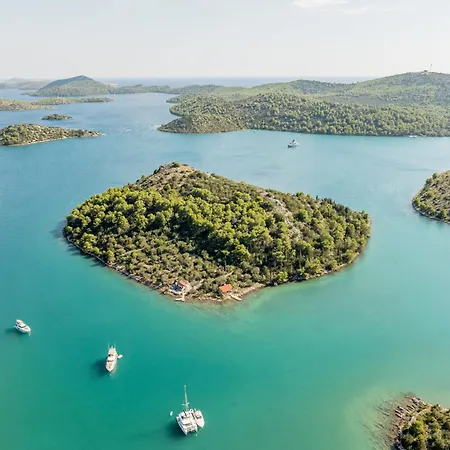 Zora Zadarvillas - Private Island Retreat فيلة *