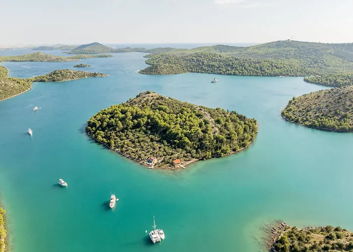 Zora Zadarvillas - Private Island Retreat فيلة *