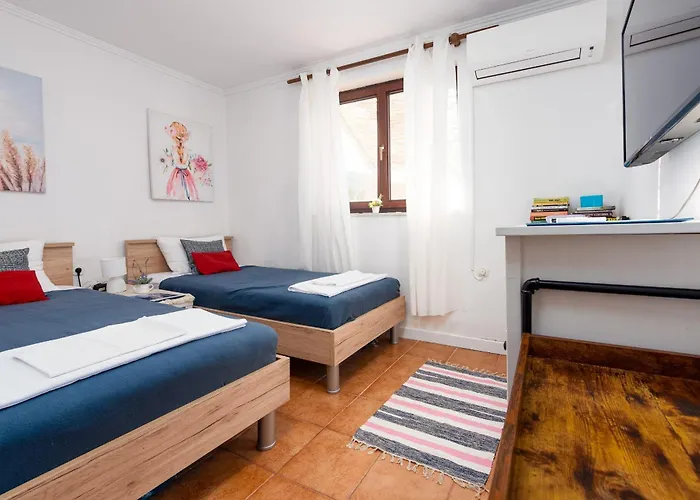 Zora Zadarvillas - Private Island Retreat *