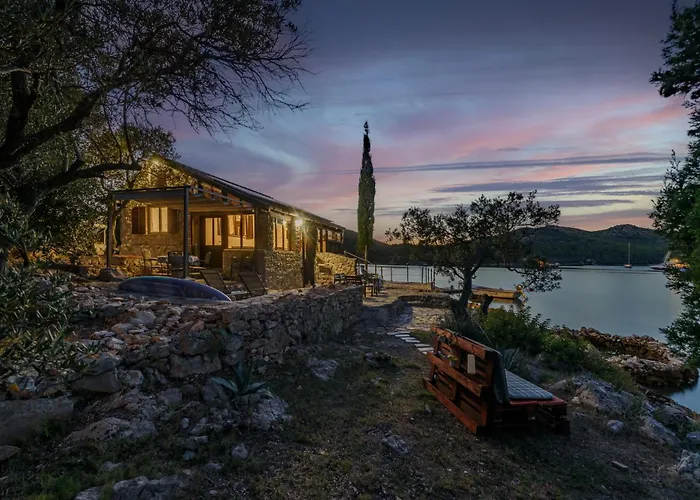 فيلة Zora Zadarvillas - Private Island Retreat